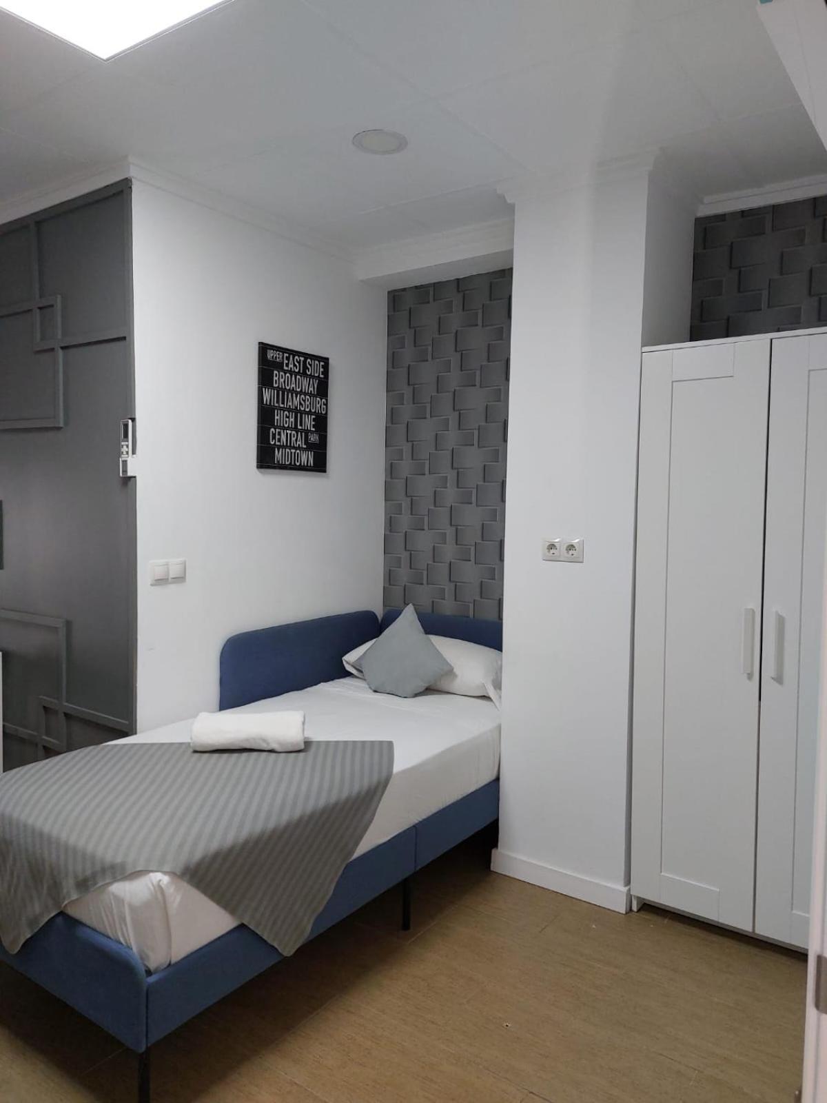 Optimus Comfort Валенсия Екстериор снимка